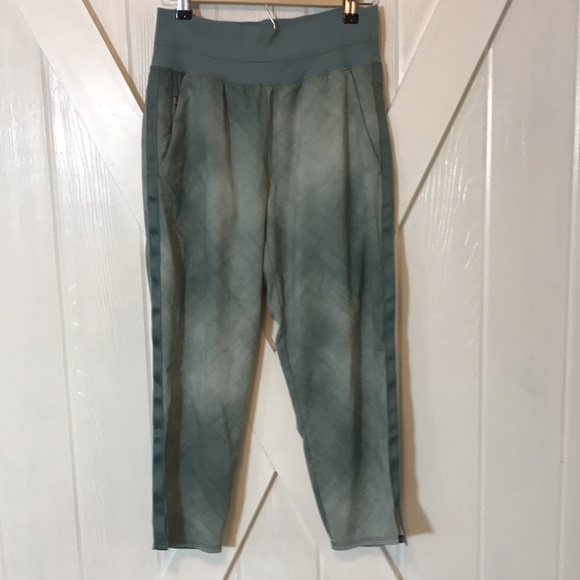 Athleta - Lot of 2 Capri Crop Pants - Picture 11 of 15